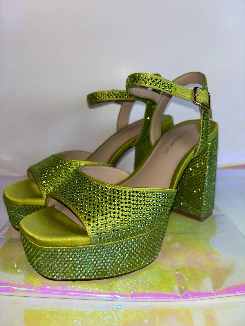 ANTONIO MELANI Neon Green Crystal Platform Sandals NWT SIZE 7.5
